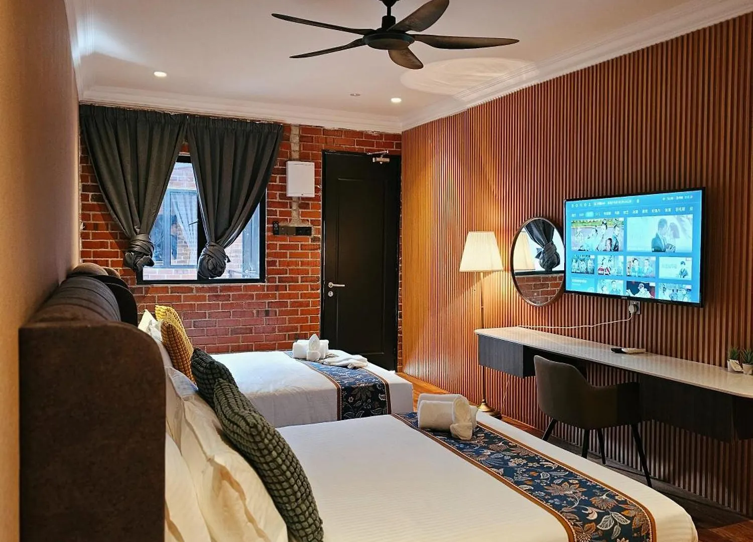 Rare Heritage House George Town 3*,
